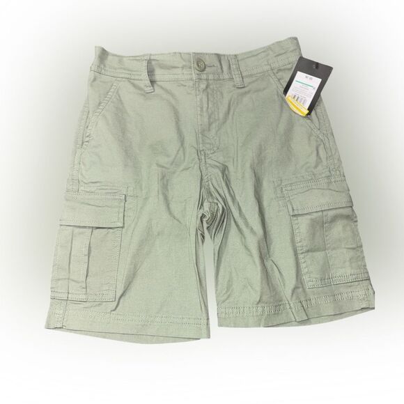Nwt boys size 8 green cargo shorts - Picture 1 of 2
